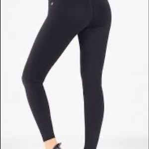 Fabletics Powerhold Leggings ⅞ Size L Black